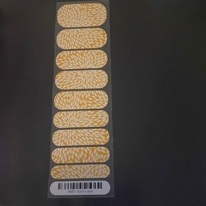 ✨5 for $20✨ Jamberry half sheet Sunny Lotus